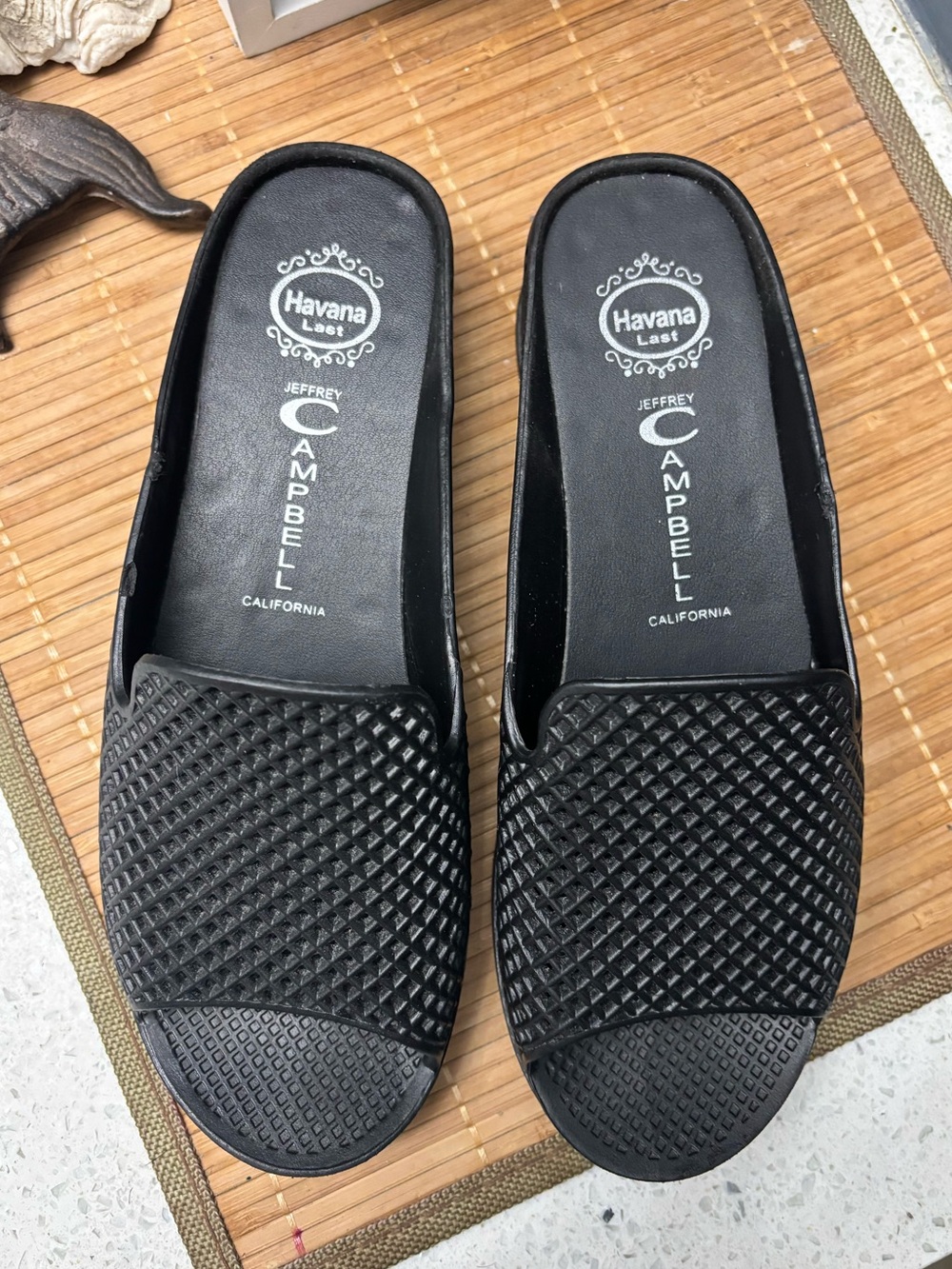 Jeffrey Campbell Havana Last fling black rubber jelly slides - Picture 2 of 8
